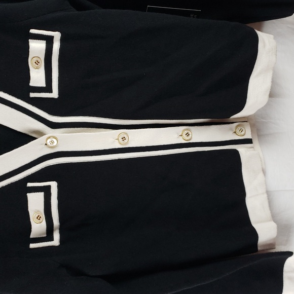 Adrienne Vittadini Women's Small Black & White Cardigan - Picture 3 of 11